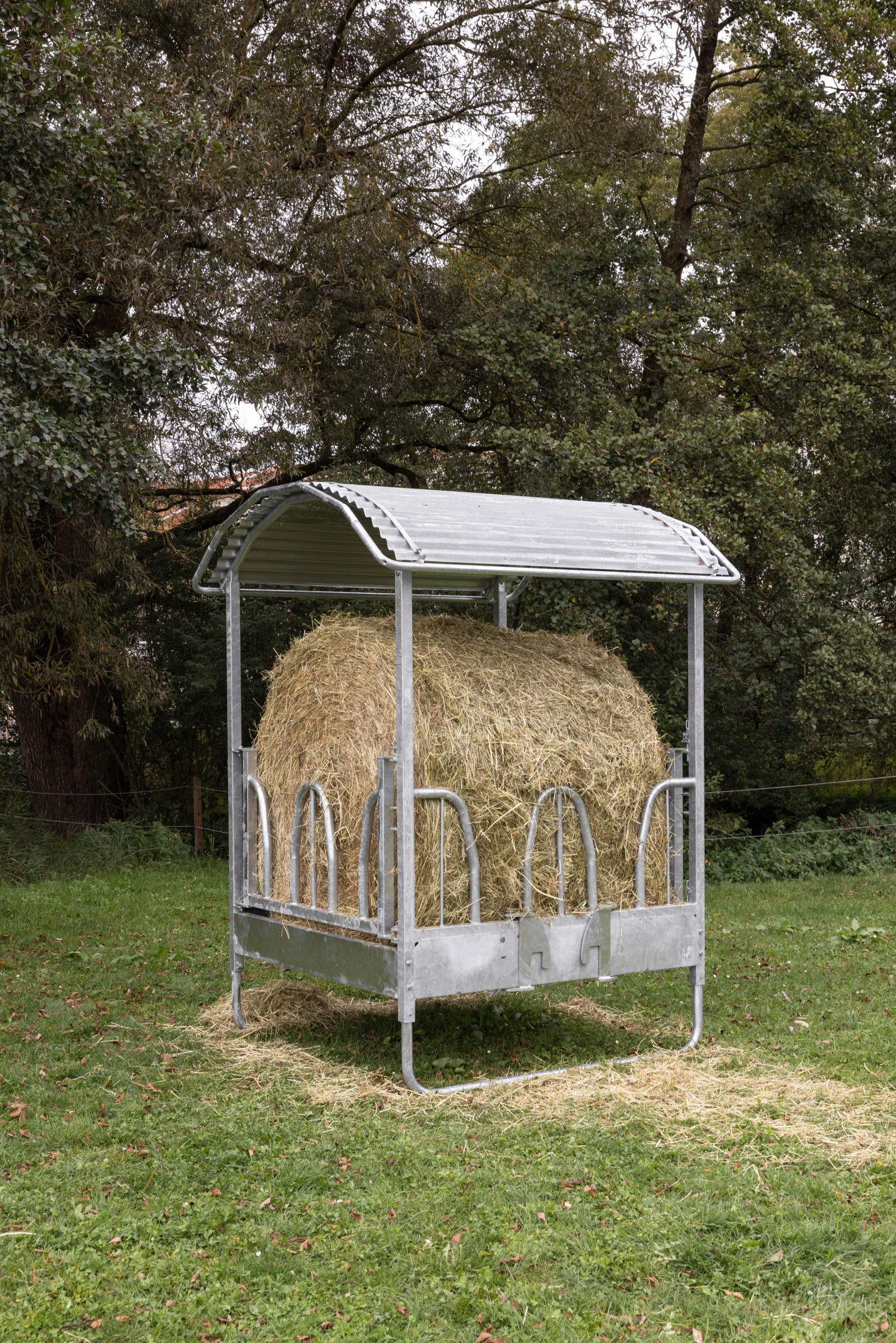 JASLI za bale za 8 živali - 1,5×1,5×2,4m