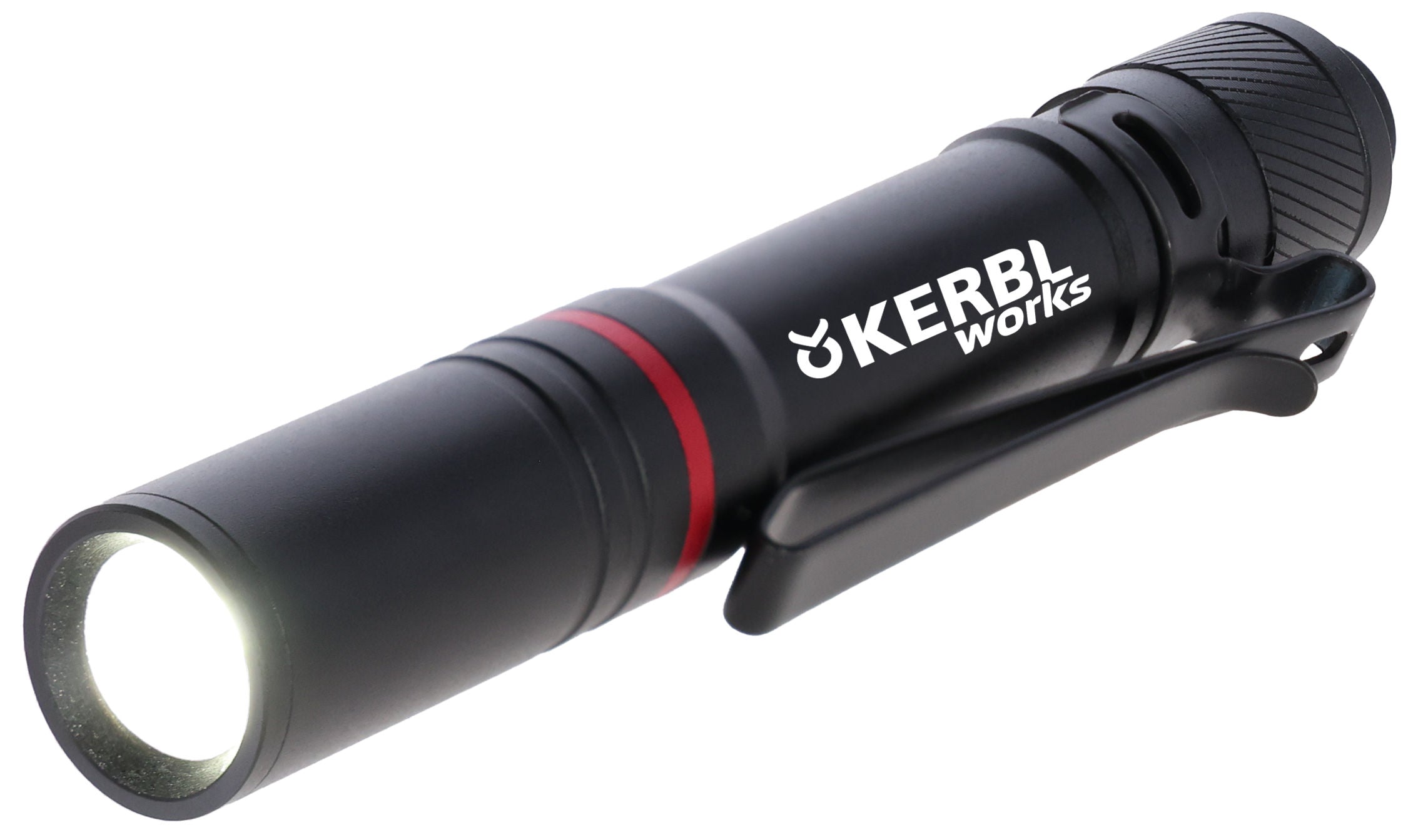 LED žepna svetilka MiniFire 30 za ponovno polnjenje, 300 lm