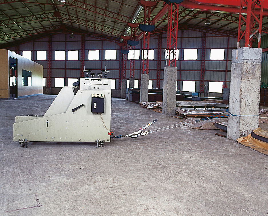 NAPRAVA za vleko - rocna do 4.000kg