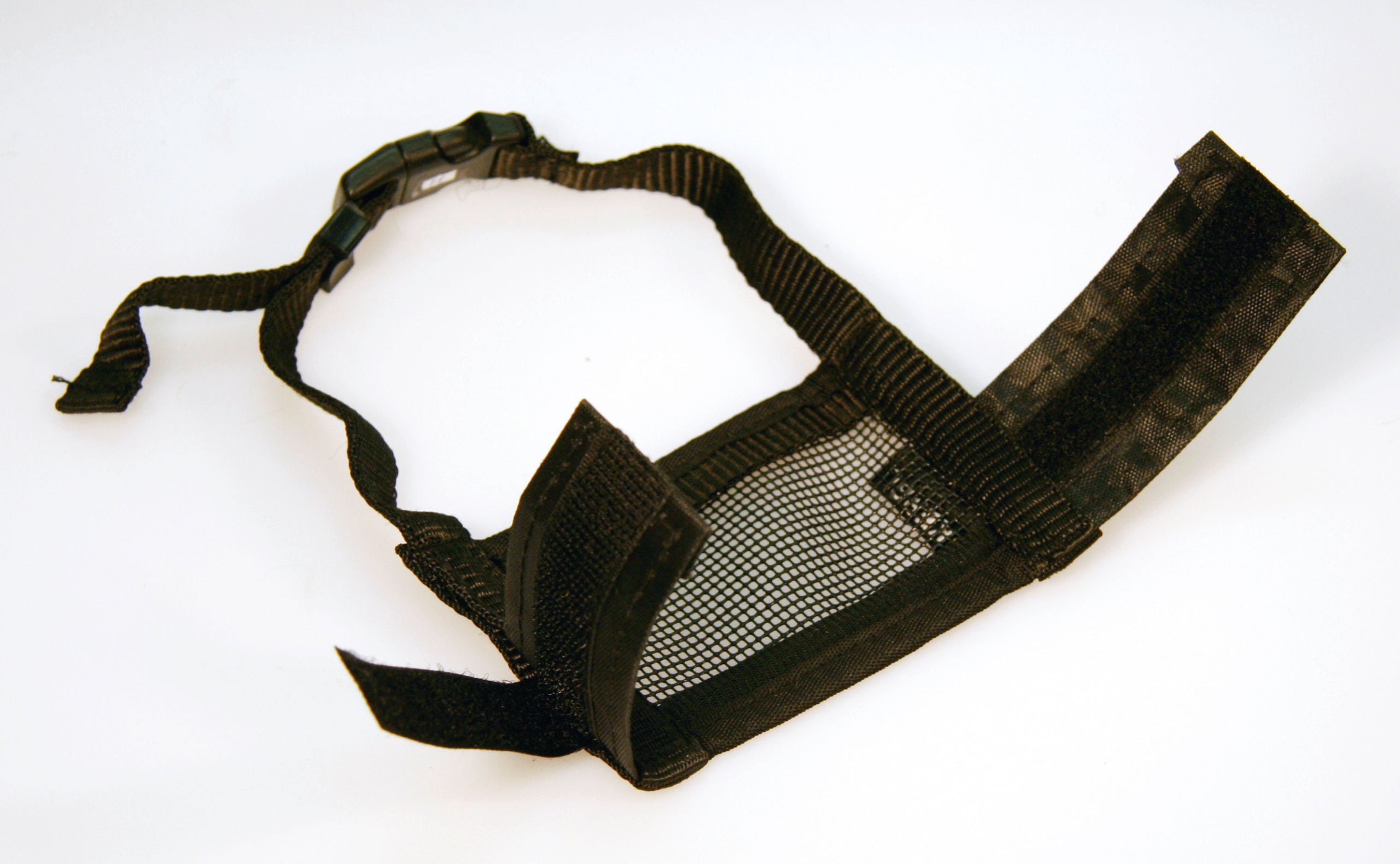 NAGOBCNIK za psa nylon 20-26cm