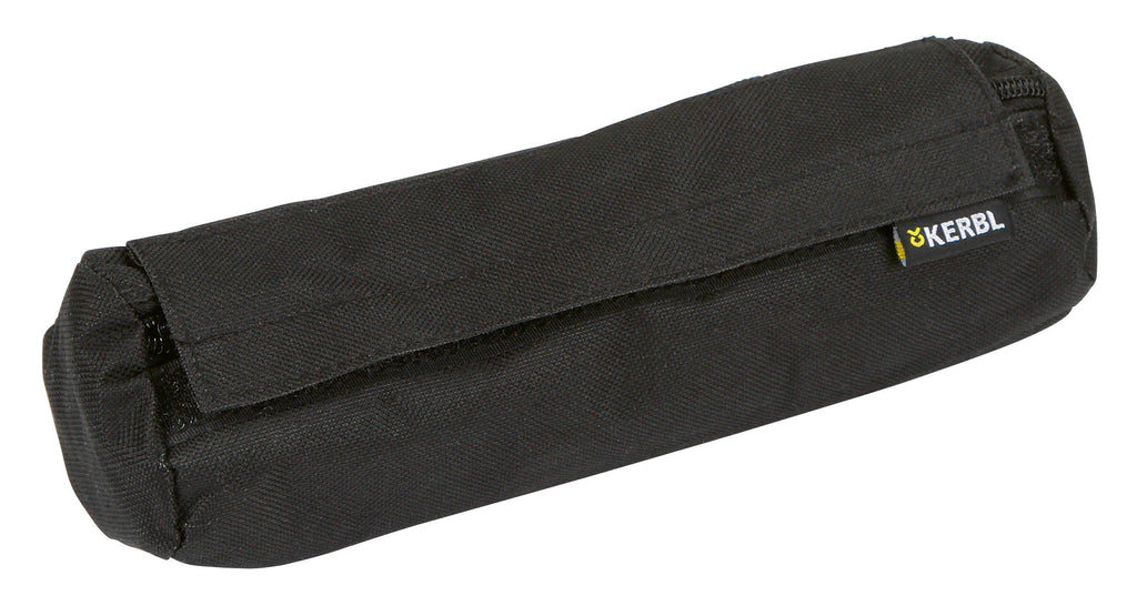 TRENIRNA lutka - 16×7cm crna